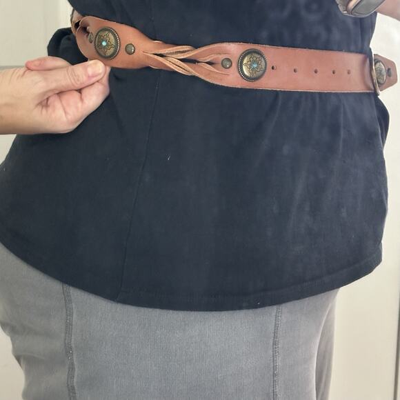 VTG Leather Women’s Concho Belt With Turquoise Size Med Fits Waist 31” To 35” - Picture 1 of 9